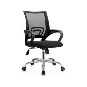 silla secretarial en malla con base de metal cromada color negro 